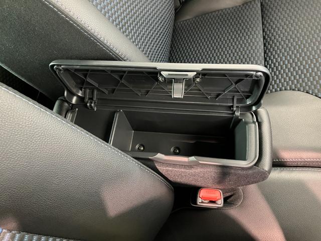 タントカスタムＸ　フルセグナビ　バックカメラ　両側電動スライドドア衝突被害軽減ブレーキ　コーナーセンサー　両側電動スライドドア　前席シートヒーター　ＬＥＤ　オートライト　スマートキー　フルセグナビ　ＤＶＤ　Ｂｌｕｅｔｏｏｔｈ　ＵＳＢ　バックカメラ（滋賀県）の中古車