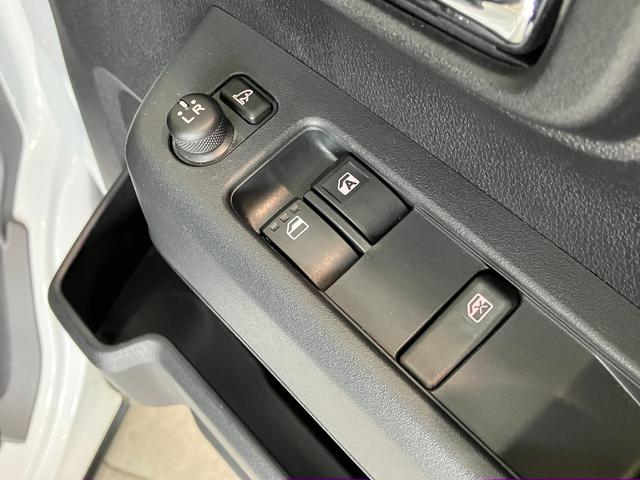 アトレーＲＳ　４ＷＤ　９型ディスプレイオーディオ　バックカメラ衝突被害軽減ブレーキ　スマアシ　コーナーセンサー　ＬＥＤ　スマートキー　両側電動スライド　９型ディスプレイオーディオ　フルセグ　Ｂｌｕｅｔｏｏｔｈ　ＵＳＢ　バックカメラ　レーダークルーズコントロール（滋賀県）の中古車