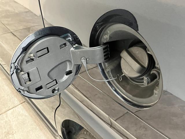 タントカスタムＸセレクション　フルセグナビ　Ｂカメラ　車検整備付衝突被害軽減ブレーキ　　コーナーセンサー　フルセグナビ　Ｂｌｕｅｔｏｏｔｈ　ＤＶＤ再生　ＵＳＢ　ＥＴＣ　バックカメラ　前後ドラレコ　両側電動スライドドア　前席シートヒーター　ＬＥＤ　スマートキー（滋賀県）の中古車