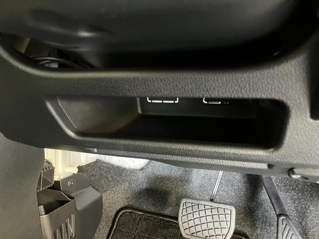 ムーヴキャンバスストライプスＧ　９型ディスプレイオーディオ　パノラマカメラ衝突被害軽減ブレーキ　コーナーセンサー　９型ディスプレイオーディオ　フルセグ　Ｂｌｕｅｔｏｏｔｈ　ＵＳＢ　パノラマカメラ　駐車支援システム　前後ドラレコ　両側電動スライドドア　前席シートヒーター（滋賀県）の中古車