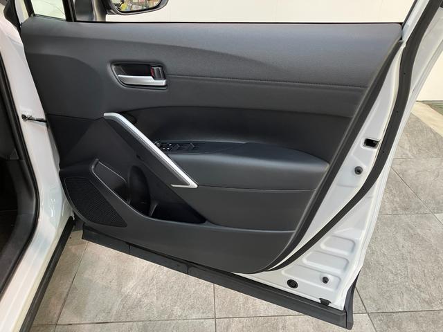 カローラクロスハイブリッドZ 10型ナビ Pカメラ 駐車支援システムTSS コーナーセンサー 10.5型フルセグナビ パノラマカメラ TVコントロール ETC Bluetooth USB レーダークルコン シートヒーター 電動リヤーゲート ハンドルヒーター(滋賀県)の中古車