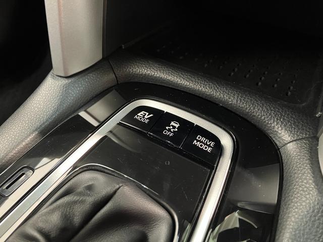 カローラクロスハイブリッドZ 10型ナビ Pカメラ 駐車支援システムTSS コーナーセンサー 10.5型フルセグナビ パノラマカメラ TVコントロール ETC Bluetooth USB レーダークルコン シートヒーター 電動リヤーゲート ハンドルヒーター(滋賀県)の中古車