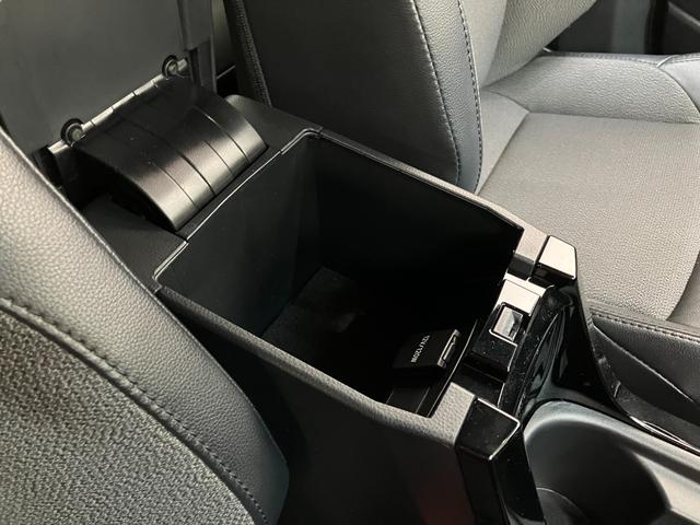 カローラクロスハイブリッドZ 10型ナビ Pカメラ 駐車支援システムTSS コーナーセンサー 10.5型フルセグナビ パノラマカメラ TVコントロール ETC Bluetooth USB レーダークルコン シートヒーター 電動リヤーゲート ハンドルヒーター(滋賀県)の中古車