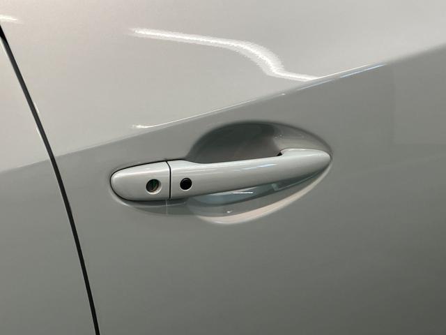 ＣＸ−３１５Ｓ　ディスプレイオーディオ　パノラマカメラ　クルコン衝突軽減被害ブレーキ　コーナーセンサー　ディスプレイオーディオ　パノラマカメラ　ＥＴＣ　Ｂｌｕｅｔｏｏｔｈ　ＵＳＢ　レーダークルーズコントロール　ハンドル＆シートヒーター　ＬＥＤ　オートエアコン（滋賀県）の中古車