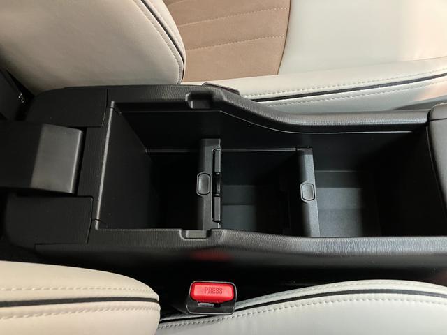 ＣＸ−３１５Ｓ　ディスプレイオーディオ　パノラマカメラ　クルコン衝突軽減被害ブレーキ　コーナーセンサー　ディスプレイオーディオ　パノラマカメラ　ＥＴＣ　Ｂｌｕｅｔｏｏｔｈ　ＵＳＢ　レーダークルーズコントロール　ハンドル＆シートヒーター　ＬＥＤ　オートエアコン（滋賀県）の中古車