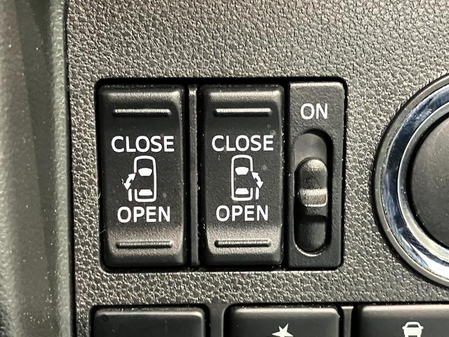 タントカスタムＲＳ　ＳＡIII　ターボ　８型フルセグナビ　Ｂカメラ衝突被害軽減ブレーキ　コーナーセンサー　ターボ　８インチフルセグナビ　Ｂｌｕｅｔｏｏｔｈ　ＤＶＤ再生　ＵＳＢ　バックカメラ　ドラレコ　ＥＴＣ　両側電動スライドドア　シートヒーター　ＬＥＤ　スマートキー（滋賀県）の中古車