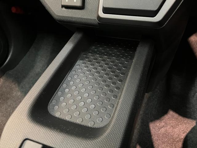タフトＧダーククロムベンチャー　９型Ｄ．Ａ　届出済未使用車衝突被害軽減ブレーキ　コーナーセンサー　９型ディスプレイオーディオ　フルセグ　Ｂｌｕｅｔｏｏｔｈ　ＵＳＢ　バックカメラ　前席シートヒーター　ＬＥＤ　オートライト　クルーズコントロール　オートエアコン（滋賀県）の中古車