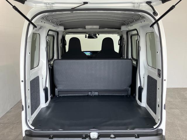 ハイゼットカーゴＤＸ　４ＷＤ　ＣＶＴ車　フルセグナビ　ドラレコ　キーレス衝突被害軽減ブレーキ　コーナーセンサー　フルセグナビ　ＤＶＤ再生　Ｂｌｕｅｔｏｏｔｈ　ドラレコ　ＥＴＣ　ＬＥＤ　オートライト　キーレスエントリー　前席パワーウインドウ　エコアイドル　パートタイム４ＷＤ（滋賀県）の中古車