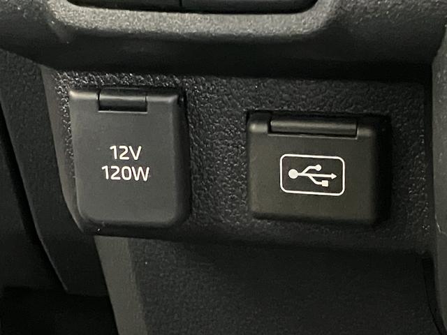 ハイゼットカーゴＤＸ　４ＷＤ　ＣＶＴ車　フルセグナビ　ドラレコ　キーレス衝突被害軽減ブレーキ　コーナーセンサー　フルセグナビ　ＤＶＤ再生　Ｂｌｕｅｔｏｏｔｈ　ドラレコ　ＥＴＣ　ＬＥＤ　オートライト　キーレスエントリー　前席パワーウインドウ　エコアイドル　パートタイム４ＷＤ（滋賀県）の中古車