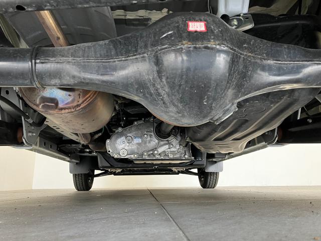 ハイゼットカーゴＤＸ　４ＷＤ　ＣＶＴ車　フルセグナビ　ドラレコ　キーレス衝突被害軽減ブレーキ　コーナーセンサー　フルセグナビ　ＤＶＤ再生　Ｂｌｕｅｔｏｏｔｈ　ドラレコ　ＥＴＣ　ＬＥＤ　オートライト　キーレスエントリー　前席パワーウインドウ　エコアイドル　パートタイム４ＷＤ（滋賀県）の中古車