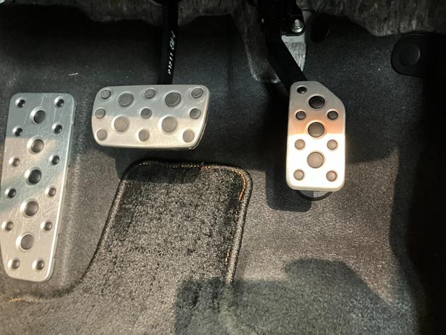 ＸＶ２．０ｅ−Ｓアイサイト　４ＷＤ　８型ナビ　Ｂカメラ　ドラレコアイサイト　８型フルセグナビ　ＤＶＤ　Ｂｌｕｅｔｏｏｔｈ　ＵＳＢ　バックカメラ　ドラレコ　ＥＴＣ　レーダークルーズコントロール　ＬＥＤ　オートライト　オートエアコン　パドルシフト　スマートキー　４ＷＤ（滋賀県）の中古車