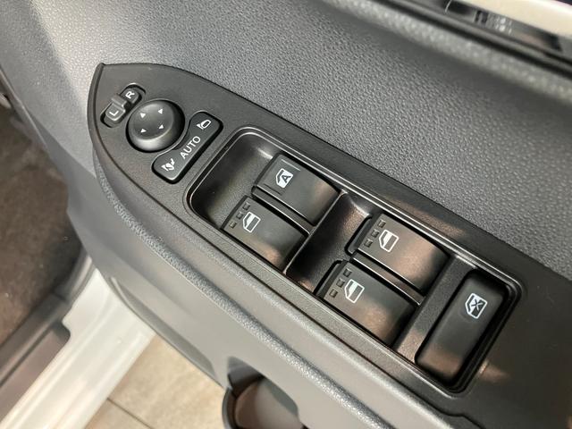 タントカスタムＲＳリミテッド　ターボ　９Ｄ．Ａ　届出済未使用車衝突被害軽減ブレーキ　コーナーセンサー　９型ディスプレイオーディオ　Ｂｌｕｅｔｏｏｔｈ　ＵＳＢ　バックカメラ　両側電動スライドドア　前席シートヒーター　ＬＥＤ　レーダクルーズコントロール　スマートキー（滋賀県）の中古車