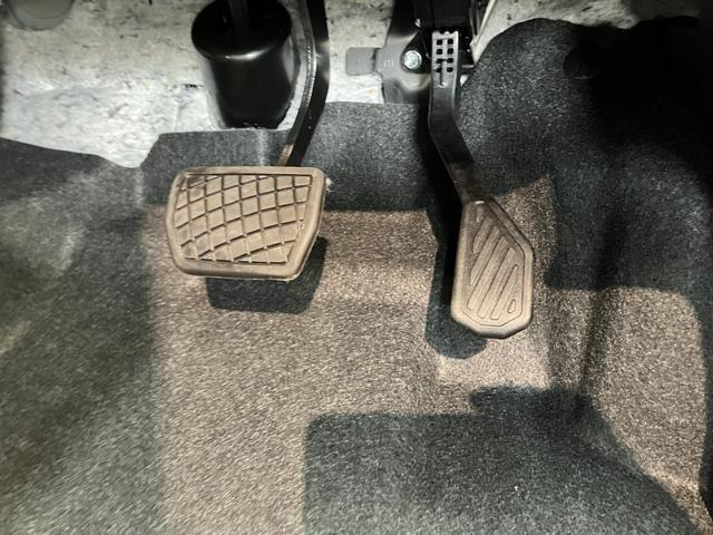 タントカスタムＲＳリミテッド　ターボ　９Ｄ．Ａ　届出済未使用車衝突被害軽減ブレーキ　コーナーセンサー　９型ディスプレイオーディオ　Ｂｌｕｅｔｏｏｔｈ　ＵＳＢ　バックカメラ　両側電動スライドドア　前席シートヒーター　ＬＥＤ　レーダクルーズコントロール　スマートキー（滋賀県）の中古車