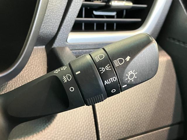 トールカスタムＧリミテッド２ＳＡ３　９型ナビ　Ｐカメラ　クルコン衝突被害軽減ブレーキ　コーナーセンサー　９型フルセグナビ　Ｂｌｕｅｔｏｏｔｈ　ＵＳＢ　ＤＶＤ　パノラマカメラ　ドラレコ　ＥＴＣ　両側電動スライドドア　ＬＥＤ　クルコン　スマートキー　前席シートヒーター（滋賀県）の中古車