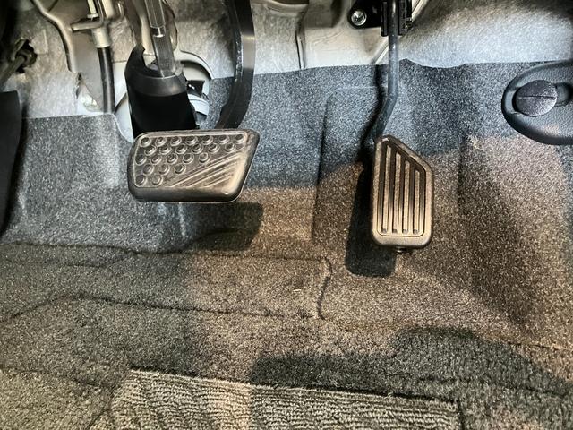 トールカスタムＧリミテッド２ＳＡ３　９型ナビ　Ｐカメラ　クルコン衝突被害軽減ブレーキ　コーナーセンサー　９型フルセグナビ　Ｂｌｕｅｔｏｏｔｈ　ＵＳＢ　ＤＶＤ　パノラマカメラ　ドラレコ　ＥＴＣ　両側電動スライドドア　ＬＥＤ　クルコン　スマートキー　前席シートヒーター（滋賀県）の中古車