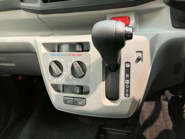 ミライースＸ　ＳＡ３　キーレス　ＬＥＤ　電格ミラー　届出済未使用車衝突被害軽減ブレーキ　スマアシ３　コーナーセンサー　バックカメラ（ナビ装着時用）　ＬＥＤヘッドライト　電動格納式ミラー　マニュアルレベリング　キーレスエントリー　オートライト　エコアイドル（滋賀県）の中古車