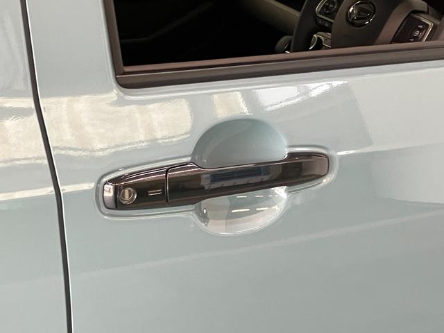 タフトＧ　ダーククロムベンチャー　レーダークルーズ　届出済未使用車衝突被害軽減ブレーキ　コーナーセンサー　バックカメラ（ナビ装着時用）　前席シートヒーター　電動パーキングブレーキ　ＬＥＤ　オートライト　オートエアコン　スマートキー　レーダークルーズ　エコアイドル（滋賀県）の中古車