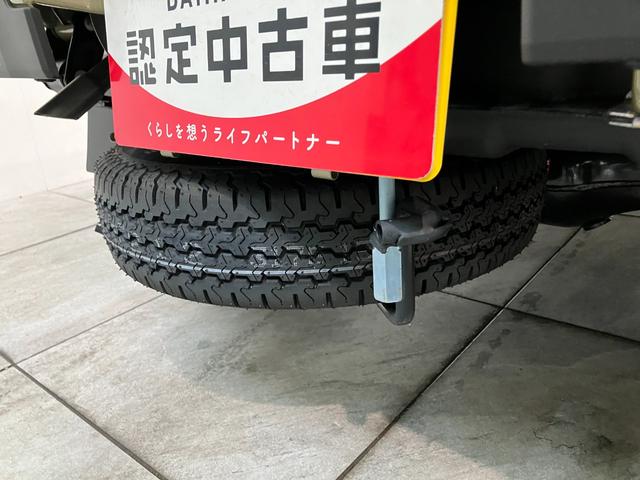 ハイゼットトラックジャンボエクストラ　４ＷＤ　ＣＶＴ　届出済未使用車衝突被害軽減ブレーキ　コーナーセンサー　ＬＥＤヘッドライト　オートライト　スマートキー　パワーウインドウ　電動格納式ミラー　荷台作業灯　パートタイム４ＷＤ　デフロック　エコアイドル　届出済未使用車（滋賀県）の中古車