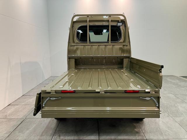 ハイゼットトラックジャンボエクストラ　４ＷＤ　ＣＶＴ　届出済未使用車衝突被害軽減ブレーキ　コーナーセンサー　ＬＥＤヘッドライト　オートライト　スマートキー　パワーウインドウ　電動格納式ミラー　荷台作業灯　パートタイム４ＷＤ　デフロック　エコアイドル　届出済未使用車（滋賀県）の中古車