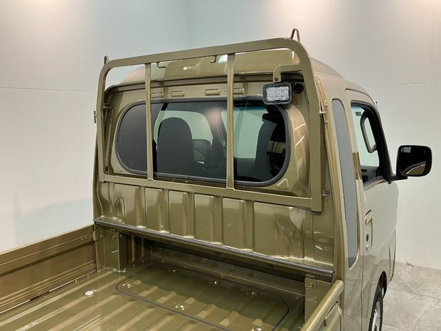 ハイゼットトラックジャンボエクストラ　４ＷＤ　ＣＶＴ　届出済未使用車衝突被害軽減ブレーキ　コーナーセンサー　ＬＥＤヘッドライト　オートライト　スマートキー　パワーウインドウ　電動格納式ミラー　荷台作業灯　パートタイム４ＷＤ　デフロック　エコアイドル　届出済未使用車（滋賀県）の中古車