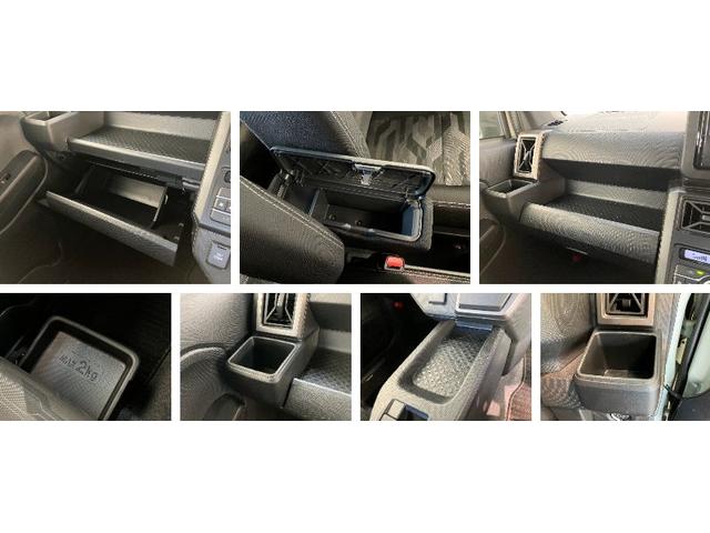 タフトＧクロムベンチャー　ＣＤステレオ　スマートキー　ＬＥＤ衝突被害軽減ブレーキ　コーナーセンサー　バックカメラ（ナビ装着時用）　　前席シートヒーター　電動パーキング　スカイフィールトップ　ＬＥＤ　オートライト　オートエアコン　スマートキー　エコアイドル（滋賀県）の中古車