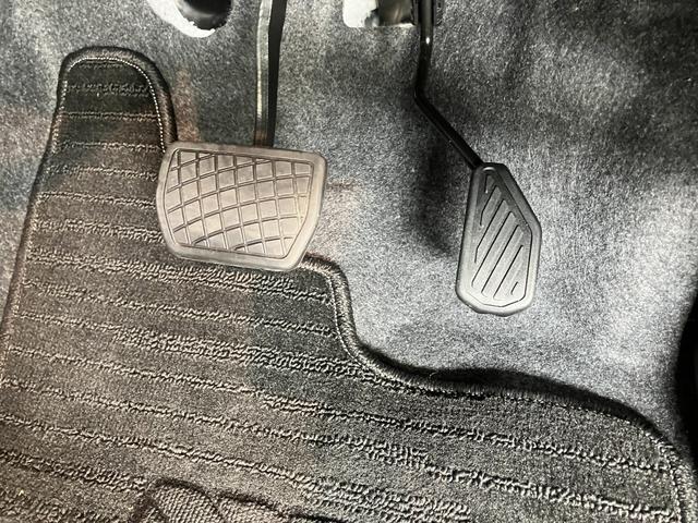 タフトG レーダークルコン シートヒーター LEDヘッドライト衝突被害軽減ブレーキ コーナーセンサー バックカメラ(ナビ装着時用) 前席シートヒーター 電動パーキング レーダクルーズコントロール オートライト オートエアコン スマートキー エコアイドル(滋賀県)の中古車