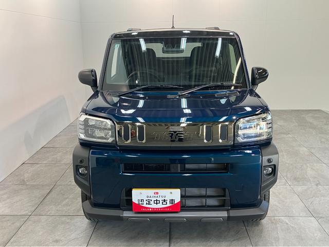 タフトＧダーククロムベンチャー　レーダークルコン　届出済未使用車衝突被害軽減ブレーキ　コーナーセンサー　バックカメラ（ナビ装着時用）　前席シートヒーター　電動パーキング　スカイフィールトップ　ＬＥＤ　オートライト　オートエアコン　スマートキー　エコアイドル（滋賀県）の中古車