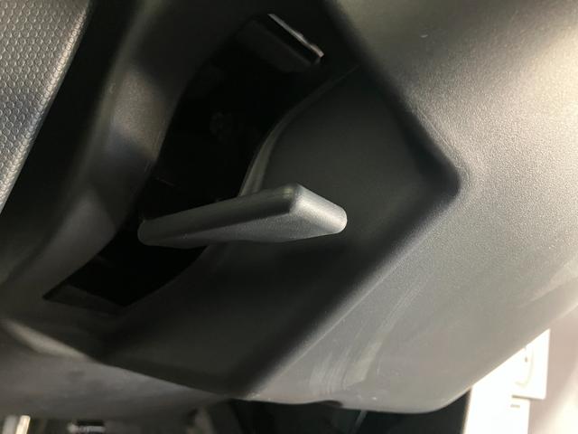 タフトＧダーククロムベンチャー　レーダークルコン　届出済未使用車衝突被害軽減ブレーキ　コーナーセンサー　バックカメラ（ナビ装着時用）　前席シートヒーター　電動パーキング　スカイフィールトップ　ＬＥＤ　オートライト　オートエアコン　スマートキー　エコアイドル（滋賀県）の中古車