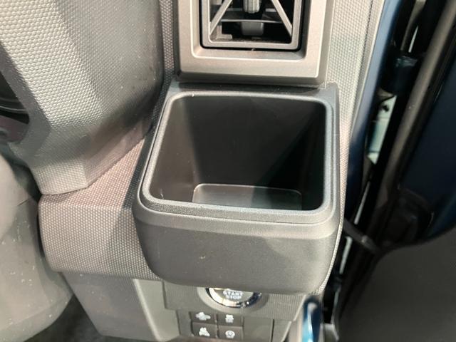 タフトＧダーククロムベンチャー　レーダークルコン　届出済未使用車衝突被害軽減ブレーキ　コーナーセンサー　バックカメラ（ナビ装着時用）　前席シートヒーター　電動パーキング　スカイフィールトップ　ＬＥＤ　オートライト　オートエアコン　スマートキー　エコアイドル（滋賀県）の中古車