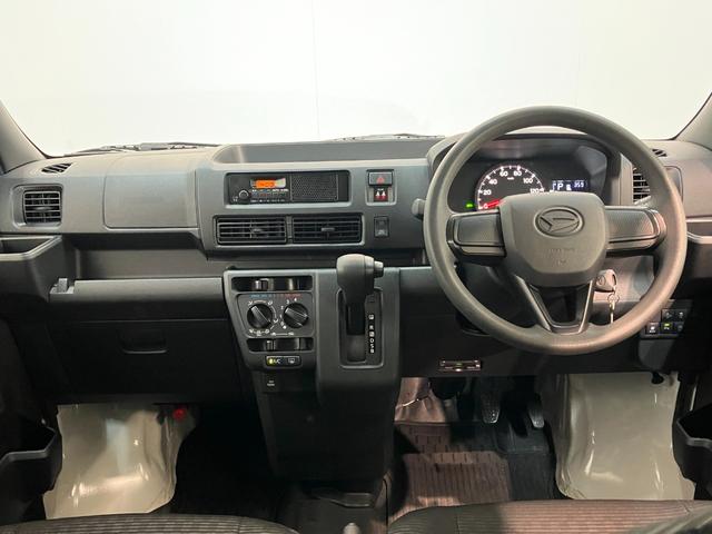 ハイゼットカーゴＤＸ　パートタイム４ＷＤ　キーレス　コーナーセンサー　ＥＴＣ衝突被害軽減ブレーキ　スマアシ　コーナーセンサー　キーレス　前席パワーウインドウ　ＡＭ／ＦＭステレオ　ＥＴＣ　両側スライドドア　パートタイム４ＷＤ　オートライト（滋賀県）の中古車