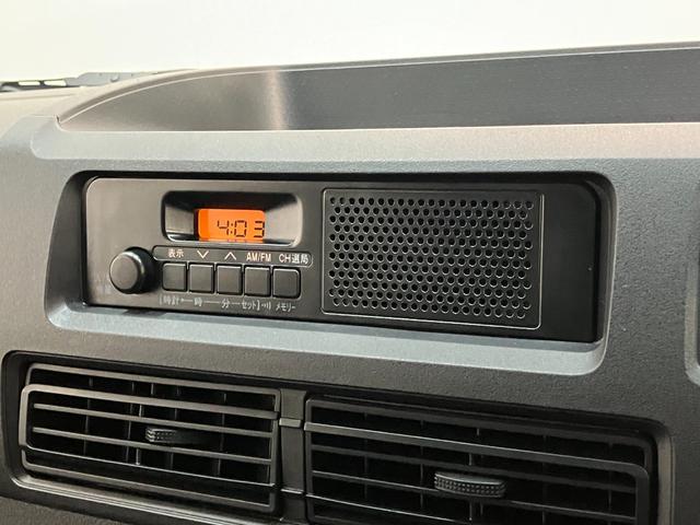 ハイゼットカーゴＤＸ　パートタイム４ＷＤ　キーレス　コーナーセンサー　ＥＴＣ衝突被害軽減ブレーキ　スマアシ　コーナーセンサー　キーレス　前席パワーウインドウ　ＡＭ／ＦＭステレオ　ＥＴＣ　両側スライドドア　パートタイム４ＷＤ　オートライト（滋賀県）の中古車