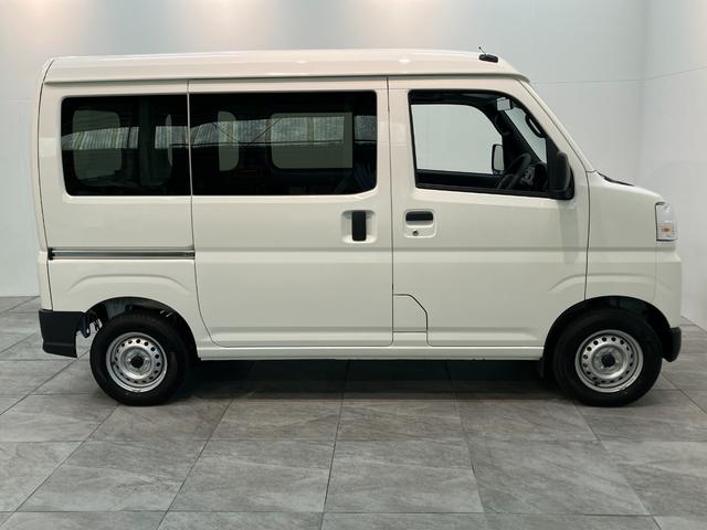 ハイゼットカーゴＤＸ　パートタイム４ＷＤ　キーレス　コーナーセンサー　ＥＴＣ衝突被害軽減ブレーキ　スマアシ　コーナーセンサー　キーレス　前席パワーウインドウ　ＡＭ／ＦＭステレオ　ＥＴＣ　両側スライドドア　パートタイム４ＷＤ　オートライト（滋賀県）の中古車