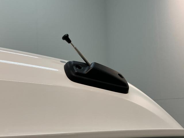 ハイゼットカーゴＤＸ　パートタイム４ＷＤ　キーレス　コーナーセンサー　ＥＴＣ衝突被害軽減ブレーキ　スマアシ　コーナーセンサー　キーレス　前席パワーウインドウ　ＡＭ／ＦＭステレオ　ＥＴＣ　両側スライドドア　パートタイム４ＷＤ　オートライト（滋賀県）の中古車