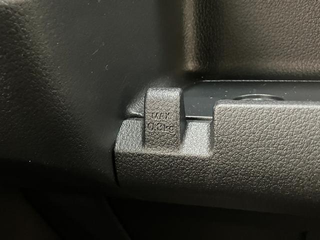 ハイゼットカーゴＤＸ　パートタイム４ＷＤ　キーレス　コーナーセンサー　ＥＴＣ衝突被害軽減ブレーキ　スマアシ　コーナーセンサー　キーレス　前席パワーウインドウ　ＡＭ／ＦＭステレオ　ＥＴＣ　両側スライドドア　パートタイム４ＷＤ　オートライト（滋賀県）の中古車