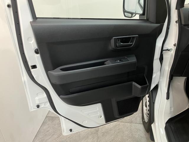 ハイゼットカーゴＤＸ　４ＷＤ　ＣＶＴ　フルセグナビ　ドラレコ　キーレス衝突被害軽減ブレーキ　コーナーセンサー　フルセグナビ　ＤＶＤ再生　Ｂｌｕｅｔｏｏｔｈ　ドラレコ　ＥＴＣ　ＬＥＤ　オートライト　キーレスエントリー　前席パワーウインドウ　エコアイドル　パートタイム４ＷＤ（滋賀県）の中古車