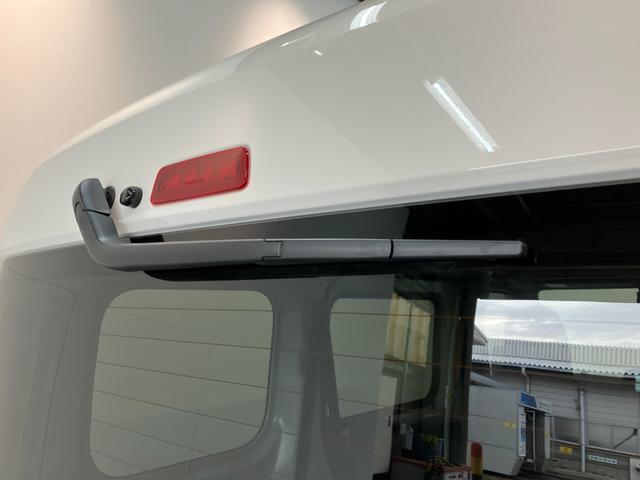 ハイゼットカーゴＤＸ　４ＷＤ　ＣＶＴ　フルセグナビ　ドラレコ　キーレス衝突被害軽減ブレーキ　コーナーセンサー　フルセグナビ　ＤＶＤ再生　Ｂｌｕｅｔｏｏｔｈ　ドラレコ　ＥＴＣ　ＬＥＤ　オートライト　キーレスエントリー　前席パワーウインドウ　エコアイドル　パートタイム４ＷＤ（滋賀県）の中古車