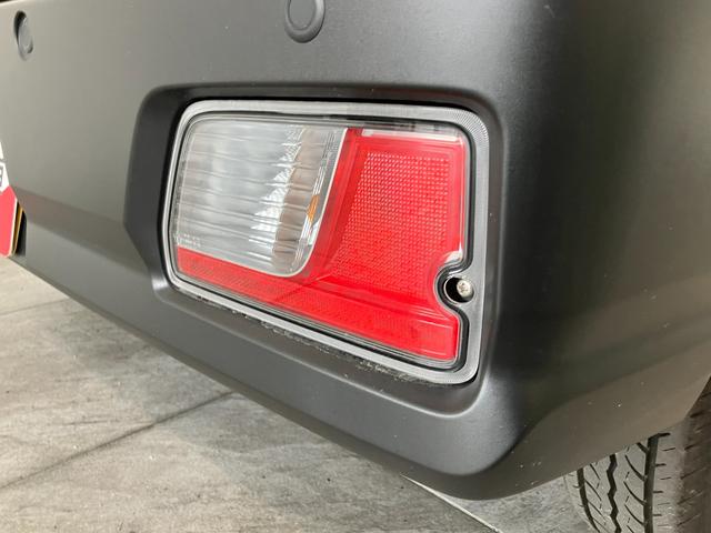 ハイゼットカーゴＤＸ　４ＷＤ　ＣＶＴ　フルセグナビ　ドラレコ　キーレス衝突被害軽減ブレーキ　コーナーセンサー　フルセグナビ　ＤＶＤ再生　Ｂｌｕｅｔｏｏｔｈ　ドラレコ　ＥＴＣ　ＬＥＤ　オートライト　キーレスエントリー　前席パワーウインドウ　エコアイドル　パートタイム４ＷＤ（滋賀県）の中古車