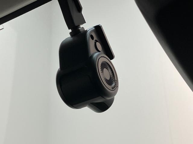 ハイゼットカーゴＤＸ　４ＷＤ　ＣＶＴ　フルセグナビ　ドラレコ　キーレス衝突被害軽減ブレーキ　コーナーセンサー　フルセグナビ　ＤＶＤ再生　Ｂｌｕｅｔｏｏｔｈ　ドラレコ　ＥＴＣ　ＬＥＤ　オートライト　キーレスエントリー　前席パワーウインドウ　エコアイドル　パートタイム４ＷＤ（滋賀県）の中古車