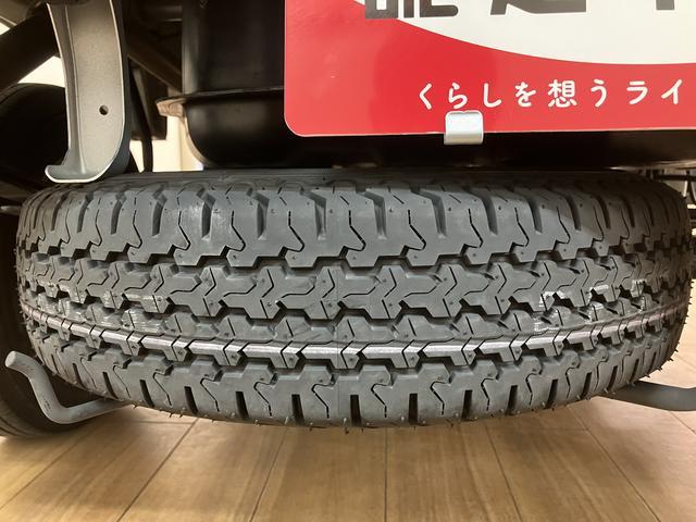 ハイゼットトラックジャンボスタンダード　２ＷＤ／ＣＶＴ／２ＷＤ／ＣＶＴ／ＡＭ／ＦＭラジオ／コーナーセンサー／衝突軽減ブレーキ／コーナーセンサー／オーバーヘッドシェルフ／シートカバー／アイドリングストップ／オートライト／ラバーマット／バイザー（大阪府）の中古車