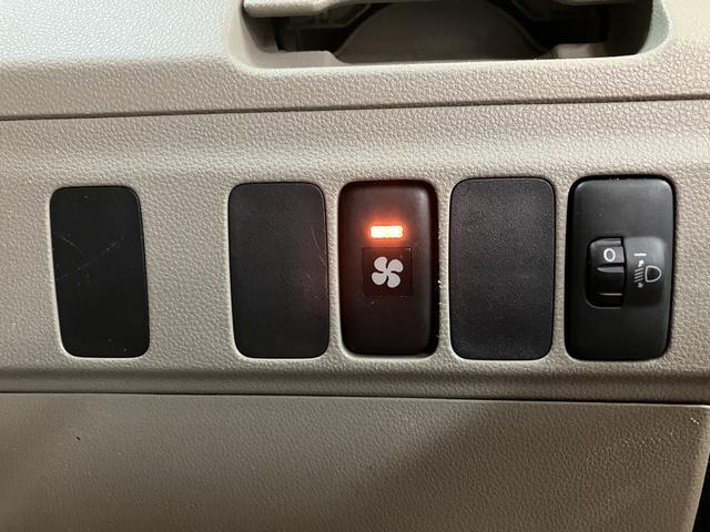アトレーワゴンスローパーリヤシートレスＯＨ　ナビ／バックカメラ／ＥＴＣ車検整備付き／走行８．１万キロ／電動ウインチ／ナビ／バックカメラ／ＥＴＣ／平成２７年式／ＥＴＣ／オートエアコン／（大阪府）の中古車
