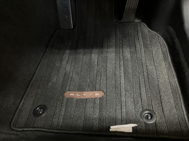 アルティスＧ／ナビ／ドラレコ／バックカメラ／ＥＴＣ／クルコン／ＨＤＭＩナビ／ドラレコ／バックカメラ／ＥＴＣ／クルコン／Ｂｌｕｅｔｏｏｔｈ／ＨＤＭＩ接続／パワートランクリッド／サイドエアバッグ／カーテンエアバッグ／ステアリングリモコン／電動パーキング／走行４．９万キロ／（大阪府）の中古車