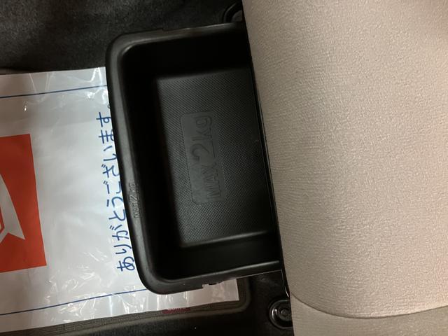 ムーヴコンテＧ　ＮＡＶＩ／１年間走行距離無制限保証／バックカメラ／ＥＴＣナビ／バックカメラ／スマートキー／オートエアコン／フォグランプ／ＥＴＣ／アイドリングストップ／スペアタイヤ／助手席シートアンダートレイ／１年間走行距離無制限保証／（大阪府）の中古車