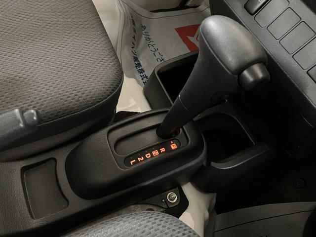 ハイゼットトラックハイルーフ／４ＷＤ／４ＡＴ／走行１．４万キロ／１年保証／４ＷＤ／４ＡＴ／走行１．４万キロ／パワーウインドウ／キーレス／エアコン／パワステ／ＦＭ＆ＡＭラジオ／１年間走行距離無制限保証／ゲートプロテクター／（大阪府）の中古車