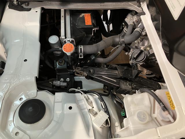 ハイゼットトラックハイルーフ／４ＷＤ／４ＡＴ／走行１．４万キロ／１年保証／４ＷＤ／４ＡＴ／走行１．４万キロ／パワーウインドウ／キーレス／エアコン／パワステ／ＦＭ＆ＡＭラジオ／１年間走行距離無制限保証／ゲートプロテクター／（大阪府）の中古車