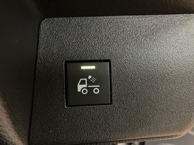ハイゼットトラックＥＸＴ／元弊社試乗車／走行０．２万キロ／パワーウインドウ／元弊社試乗車／走行０．２万キロ／パワーウインドウ／電動格納ミラー／スマートキー／プッシュスタート／ＣＶＴ車／荷台作業灯／テールゲートチェーン／コーナーセンサー／衝突軽減ブレーキ／フォグランプ／（大阪府）の中古車