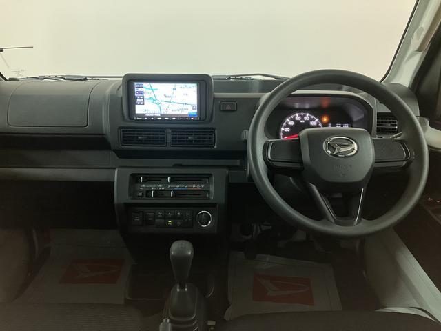 ハイゼットトラックＥＸＴ　４ＷＤ／５ＭＴ／走行０．７万キロ／ナビ／バックカメラ令和５年式／走行０．７万キロ／４ＷＤ（パートタイム）／５ＭＴ／ナビ／ＣＤ／ＡＭ／ＦＭ／Ｂｌｕｅｔｏｏｔｈ／バックカメラ／走行０．５万キロキーフリー／電動格納式ドアミラー／フォグランプ／（大阪府）の中古車