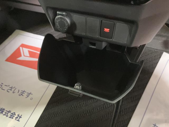トールカスタムＧ　ターボ／９インチナビ／ドラレコ前後／ＥＴＣ９インチナビ／ＵＳＢ／Ｂｌｕｅｔｏｏｔｈ／ドラレコ前後／ＥＴＣ／パノラマモニター／電子パーキングブレーキ／コーナーセンサー／両側電動スライドドア／オートライト／１５インチアルミホイール（大阪府）の中古車