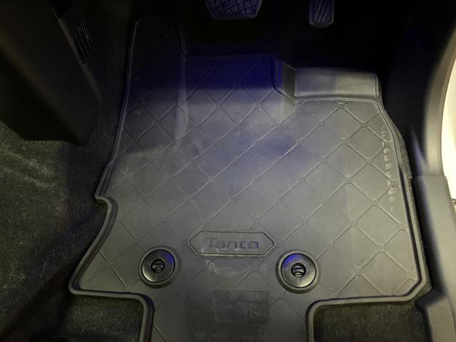 タントウェルカムターンシートカスタムＲＳスタイルＳｅｌｅｃｔｉｏｎ車椅子吊り下げパワークレーン／ターボ／パノラマカメラ車検整備渡し／両側電動スライドドア／シートヒーター／コーナーセンサー／ＬＥＤヘッドライト／ＬＥＤフォグランプ／プッシュスタート／衝突軽減ブレーキ／（大阪府）の中古車