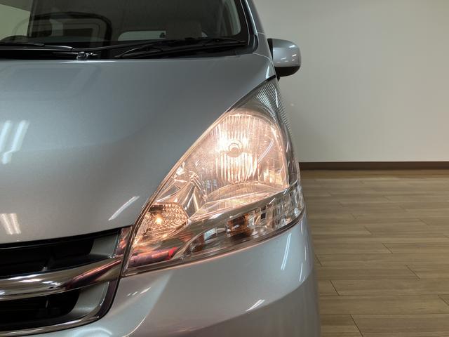 ムーヴＸリミテッド／４ＷＤ／走行２．３万キロ／タイヤ新品交換／４ＷＤ／走行２．３万キロ／タイヤ新品交換／１年間走行距離無制限保証／車検整備渡し／ナビ／バックカメラ／ドラレコ／ＥＴＣ／オートエアコン／アイドリングストップ／スマートキー／プッシュスタート／（大阪府）の中古車