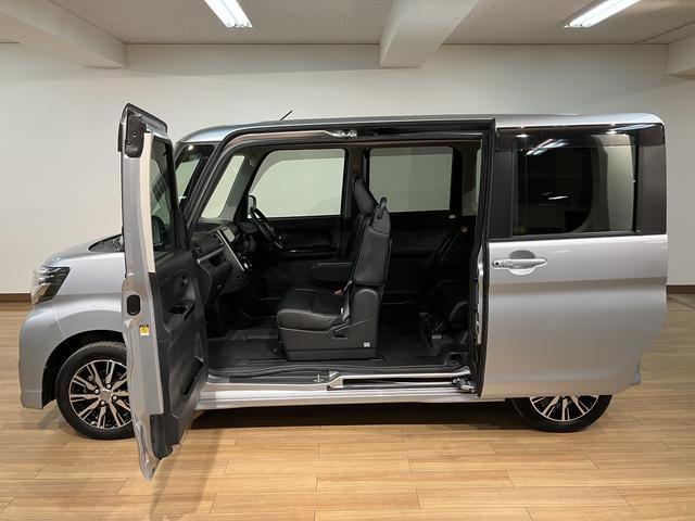 タントカスタムＸ　トップエディション／リミテッドＳＡIII８インチナビ／ＨＤＭＩ／ＵＳＢ／パノラマモニター／ＥＴＣ／運転席シートヒーター／電動格納ミラー／両側電動スライドドア／ヘッドライトオート／オートハイビーム／１４インチアルミホイール（大阪府）の中古車